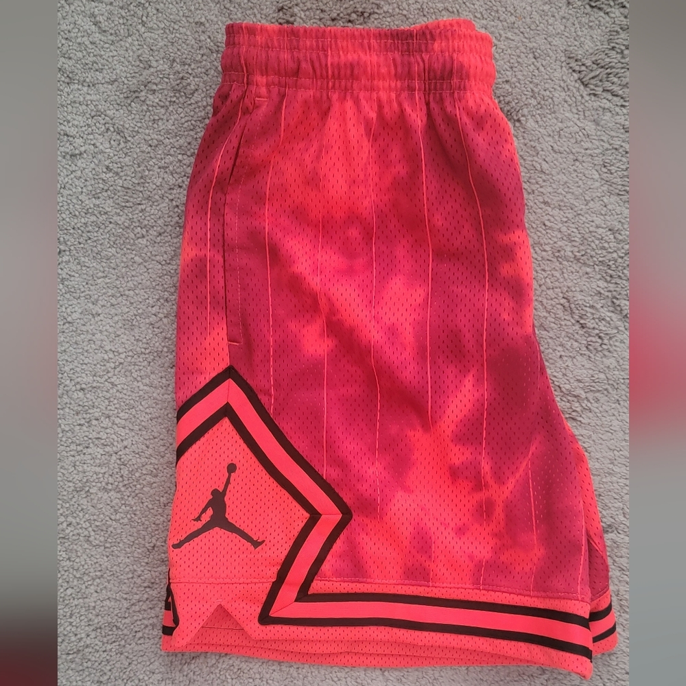 Jordan Diamond Shirts Women Medium